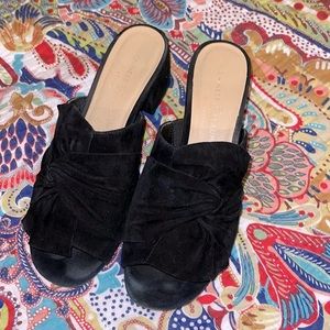 Darling Black Slides